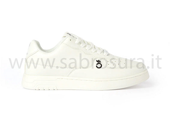 PANA MIO white low top