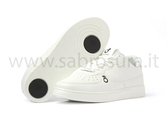 PANA MIO white low top