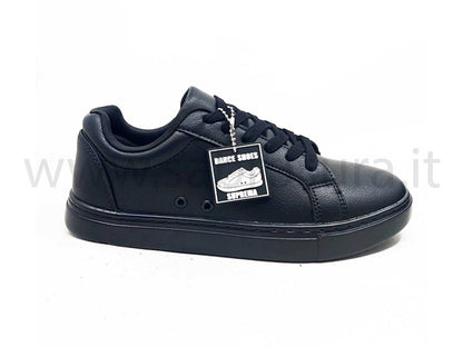 Suprema black low top